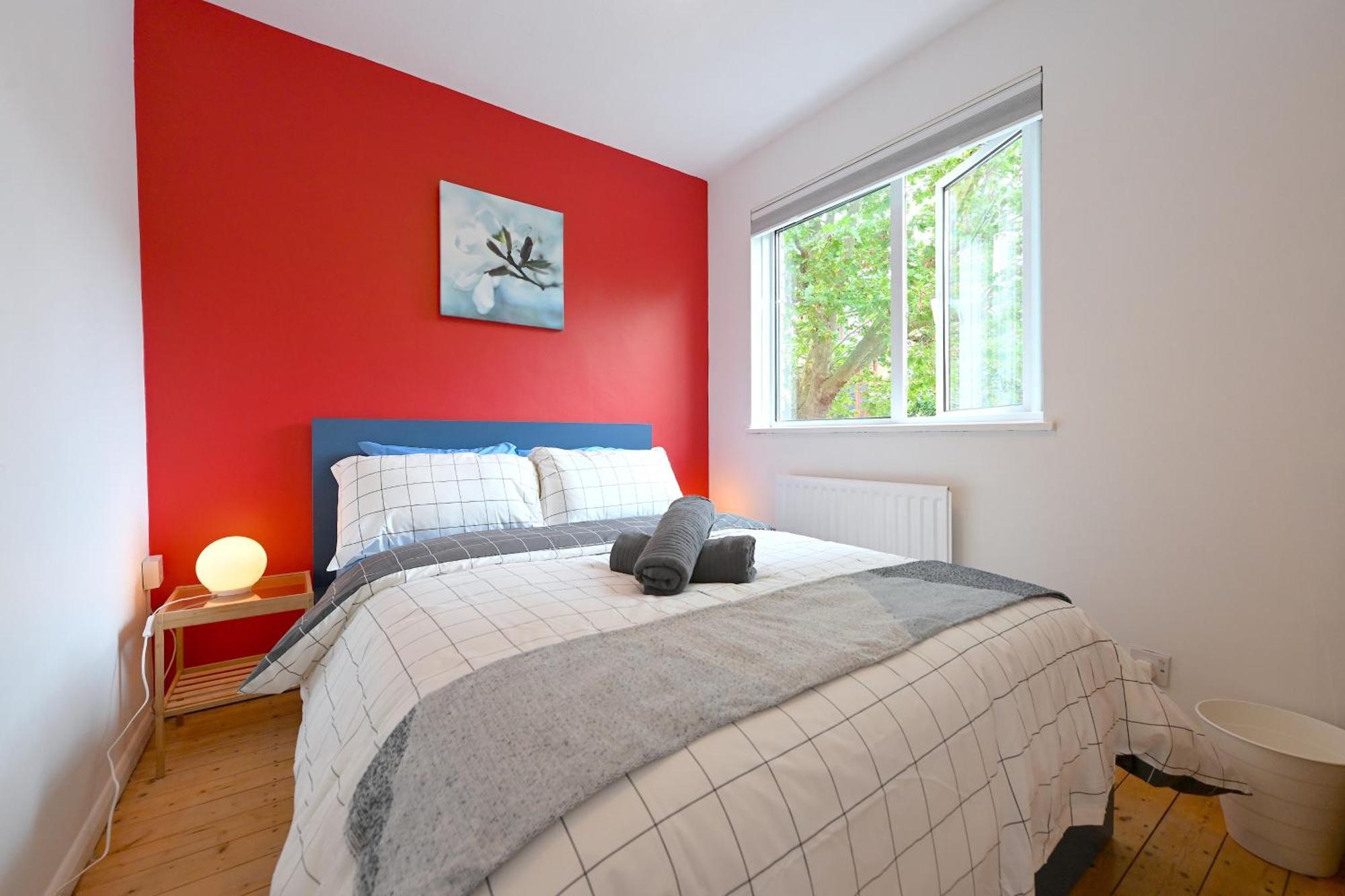 4 Bedroom Patio House Regent'S Park - Parking Londres Exterior foto