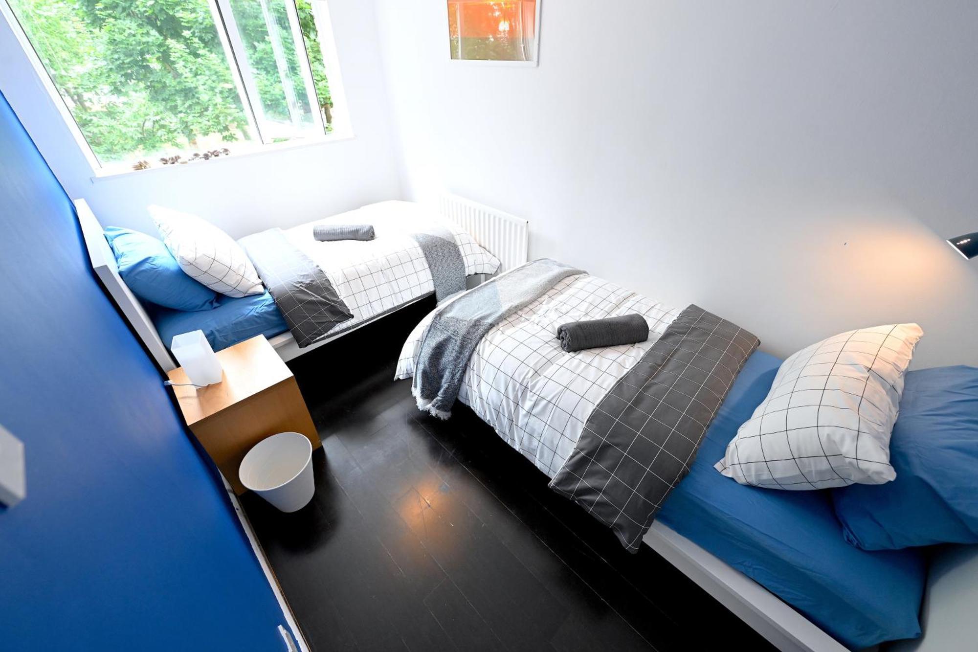 4 Bedroom Patio House Regent'S Park - Parking Londres Exterior foto