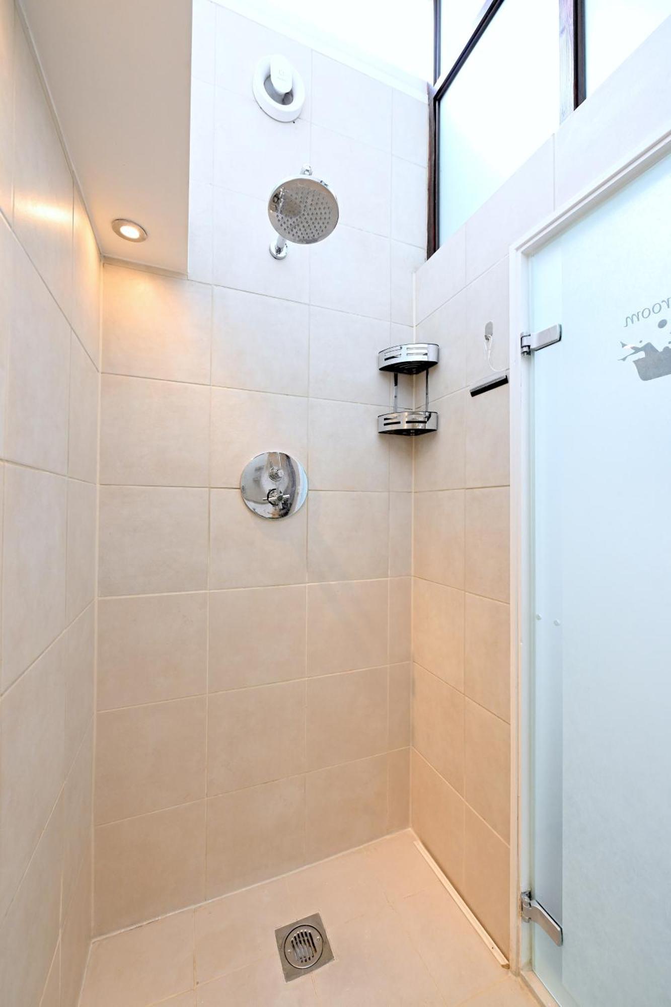4 Bedroom Patio House Regent'S Park - Parking Londres Exterior foto
